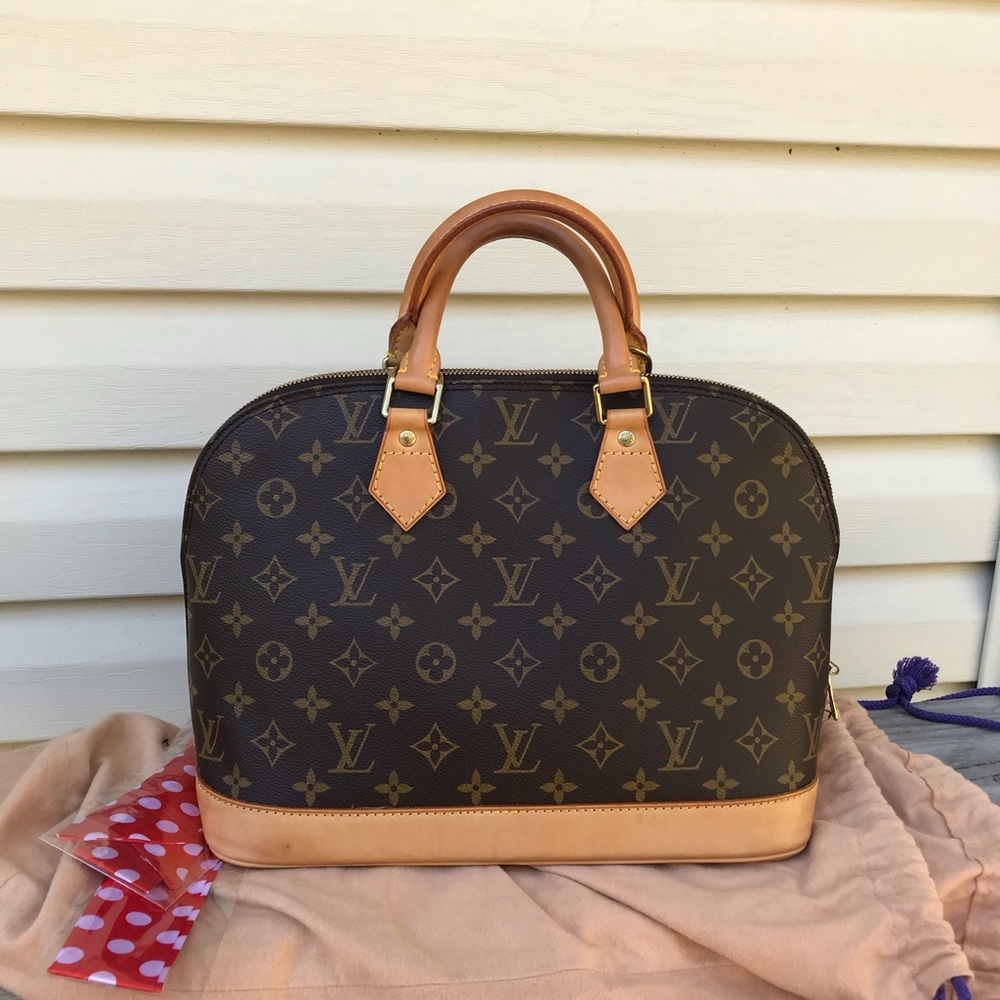 Louis Vuitton Alma Monogram PM size SOLD - Picture 2 of 14